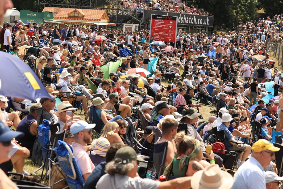 Tommo21Racing's tweet photo. They say motorcycle racing isn’t that popular in the UK…The crowds from @OfficialBSB Brands Hatch and the sold out camping for @thruxtonracing next weekend suggests otherwise!

💥 There’s still time to get involved &amp; support so get touch today💥 

📱or 📧 

#racingsponsorship https://t.co/IBDn9n3Fd0