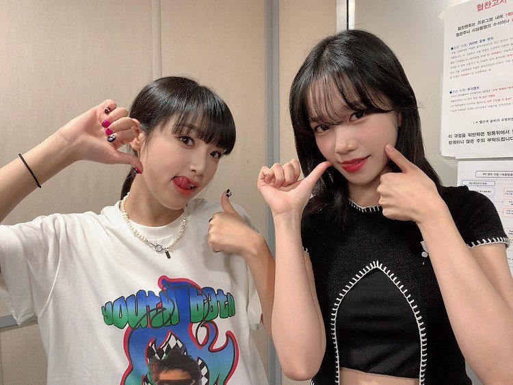 loving_YY's tweet photo. 왜 이렇게까지 잘 어울리는 거야...🥹 https://t.co/BbaY2AsBhN