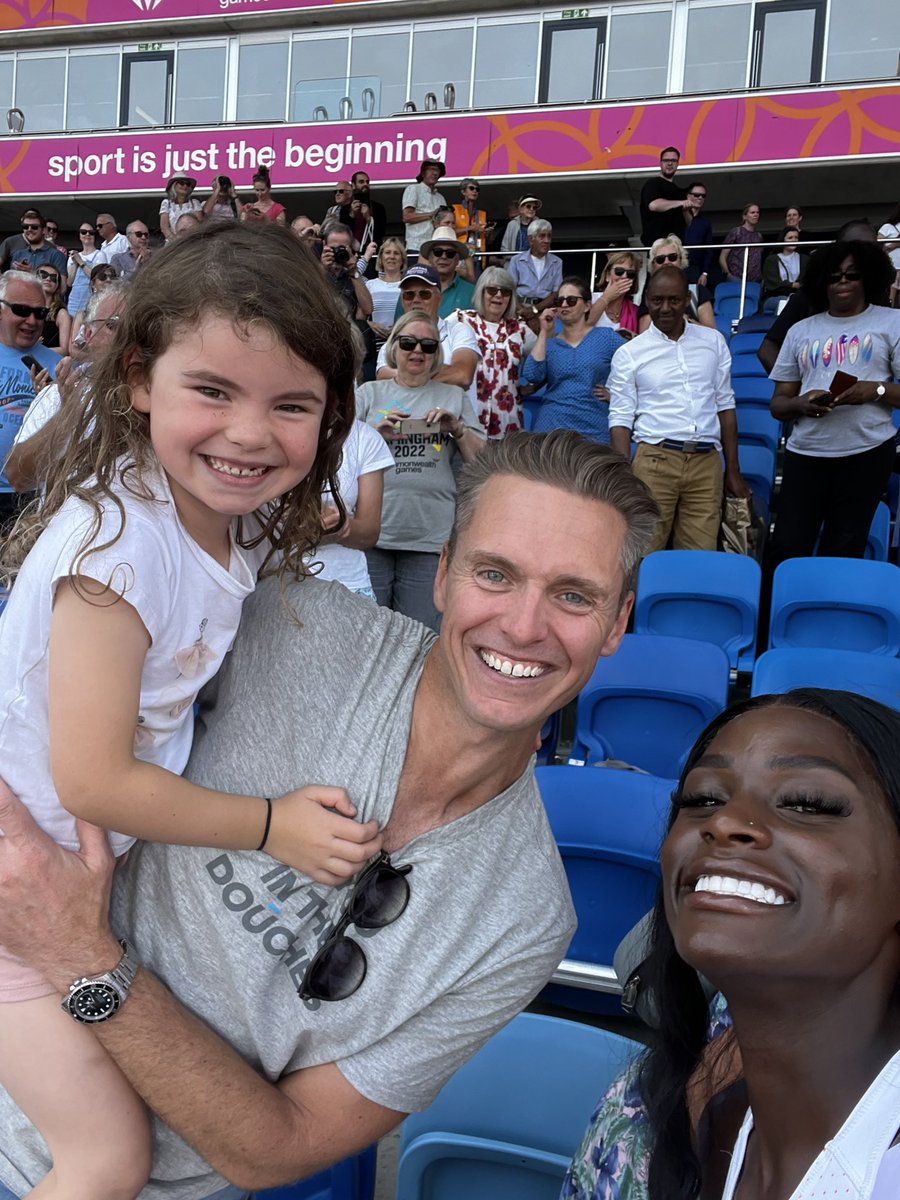 bexbarry's tweet photo. @daryllneita great to speak to you today Daryll - although took me by surprise -#expectingsimon 😂 Congratulations on an amazing #CommonwealthGames2022 https://t.co/pqttQBrogU