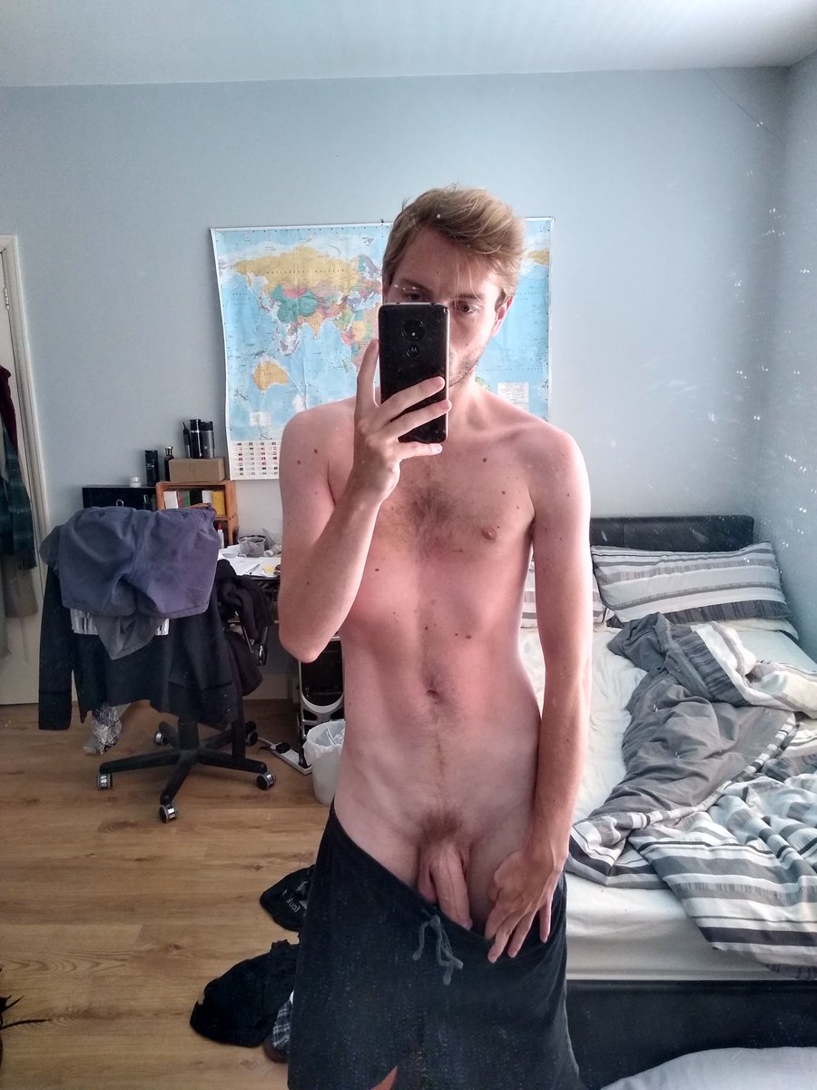 X (@eastldnboyff) on Twitter photo 