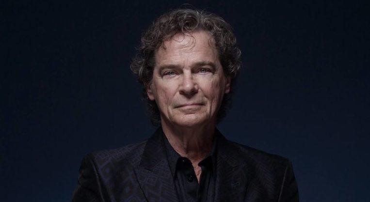 B.J. Thomas Talks ‘Hooked on a Feeling,’ ‘Raindrops’ and the Bicycle Scene

The brilliant singer was born 80 years ago today. We were fortunate to do one of his final interviews, and did he ever deliver: 
bestclassicbands.com/bj-thomas-inte…