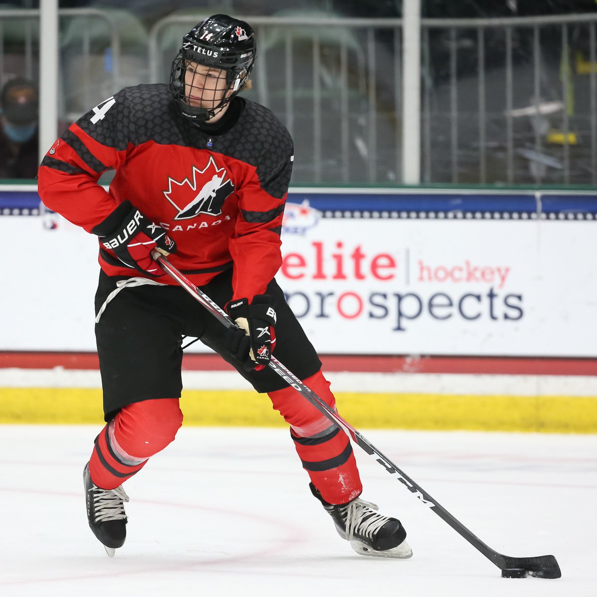 UPDATE | Ethan Del Mastro has been added to 🇨🇦’s National Junior Team for the 2022 IIHF World Junior Championship.

Daemon Hunt is unable to participate due to injury.

ROSTER ➡️ hc.hockey/2022WJCRoster

#WorldJuniors