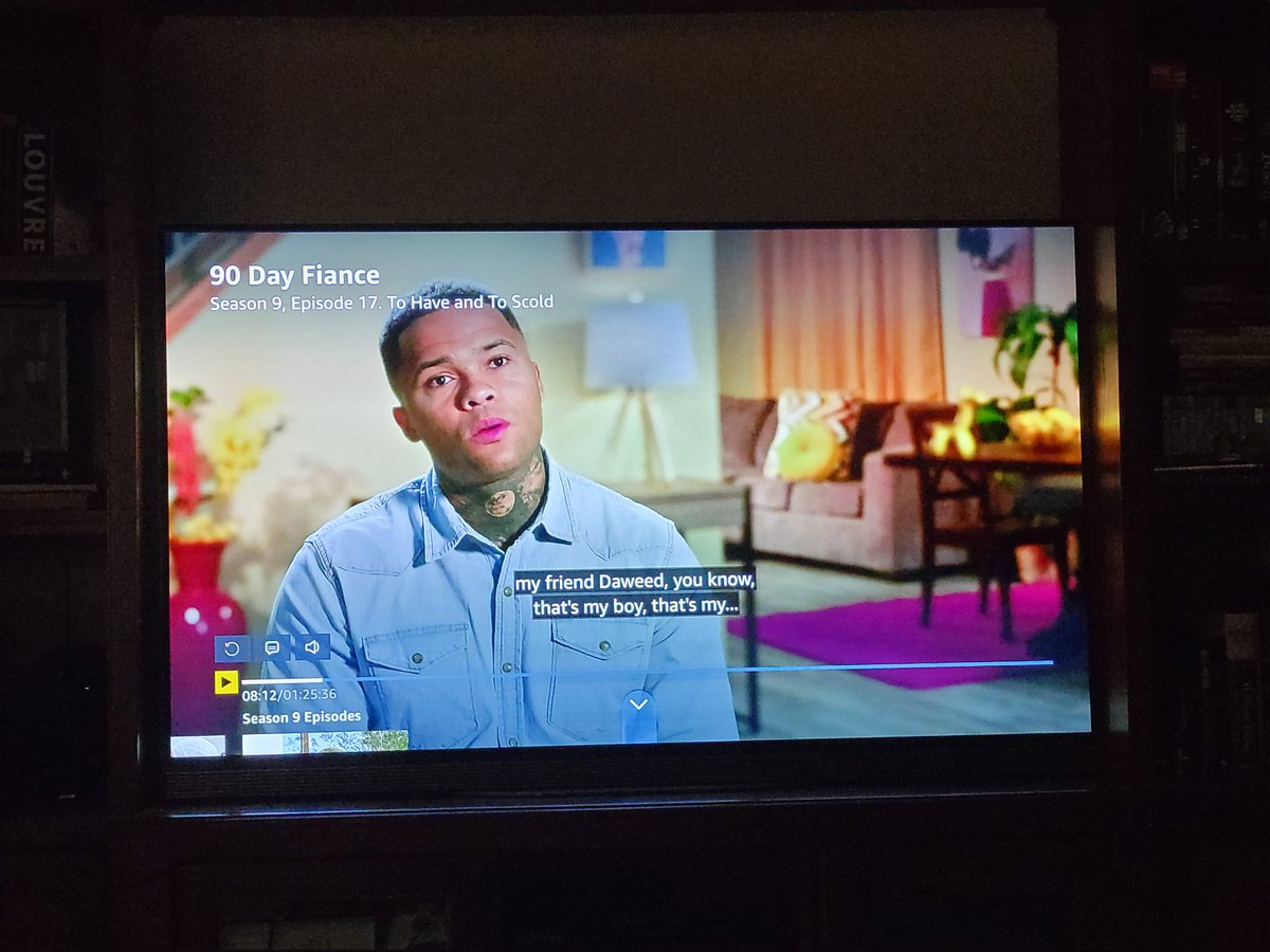 shortstackstef's tweet photo. It's the simple pleasures in life. #CaptionFail #90DayFiance https://t.co/8d0aymRpiN