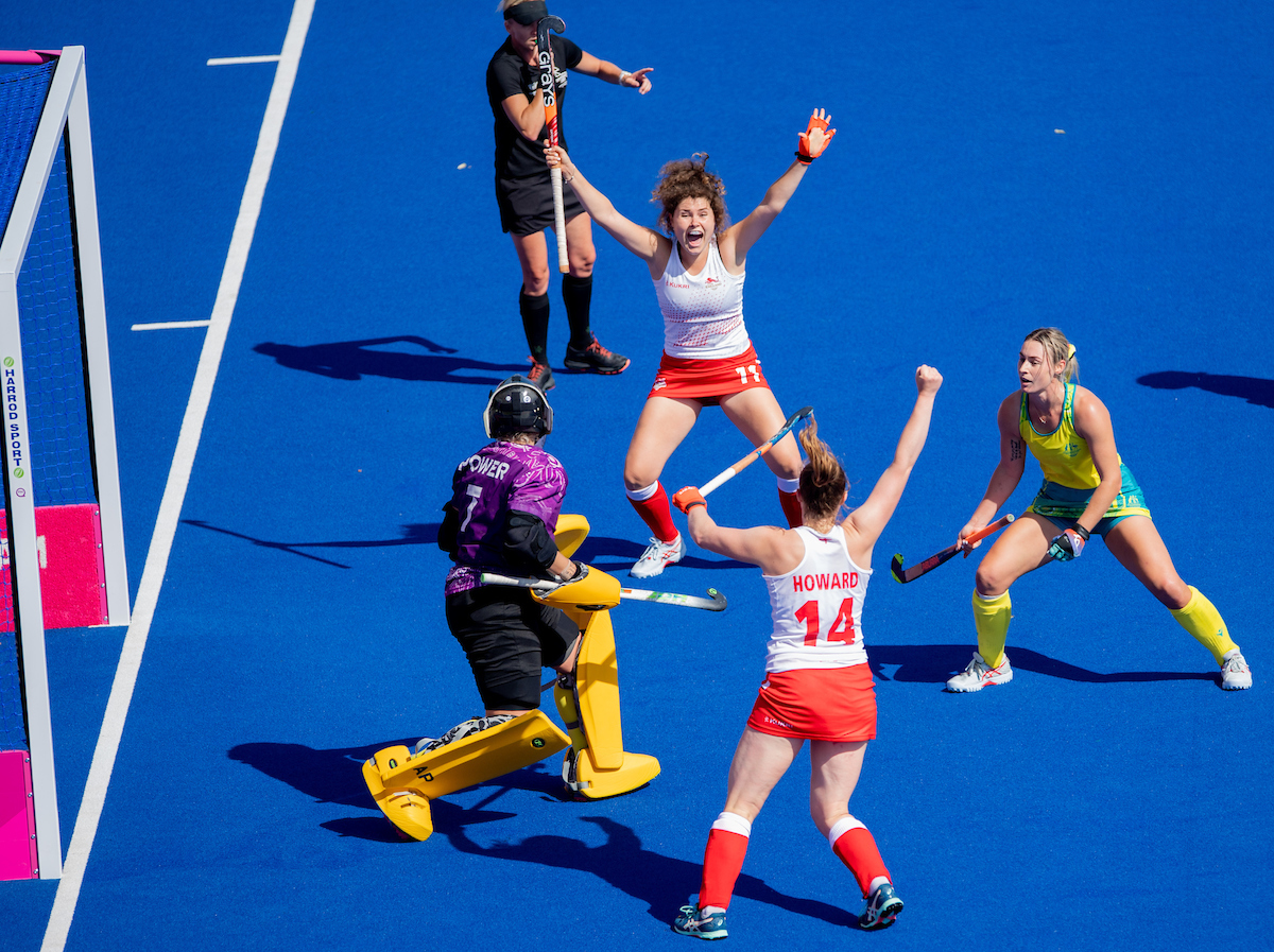 TheHockeyPaper's tweet photo. ENGLAND. COMMONWEALTH CHAMPIONS!
England women 2 Australia 1
First ever gold.
#commonwealthgames22 https://t.co/OVuzdF1rwW