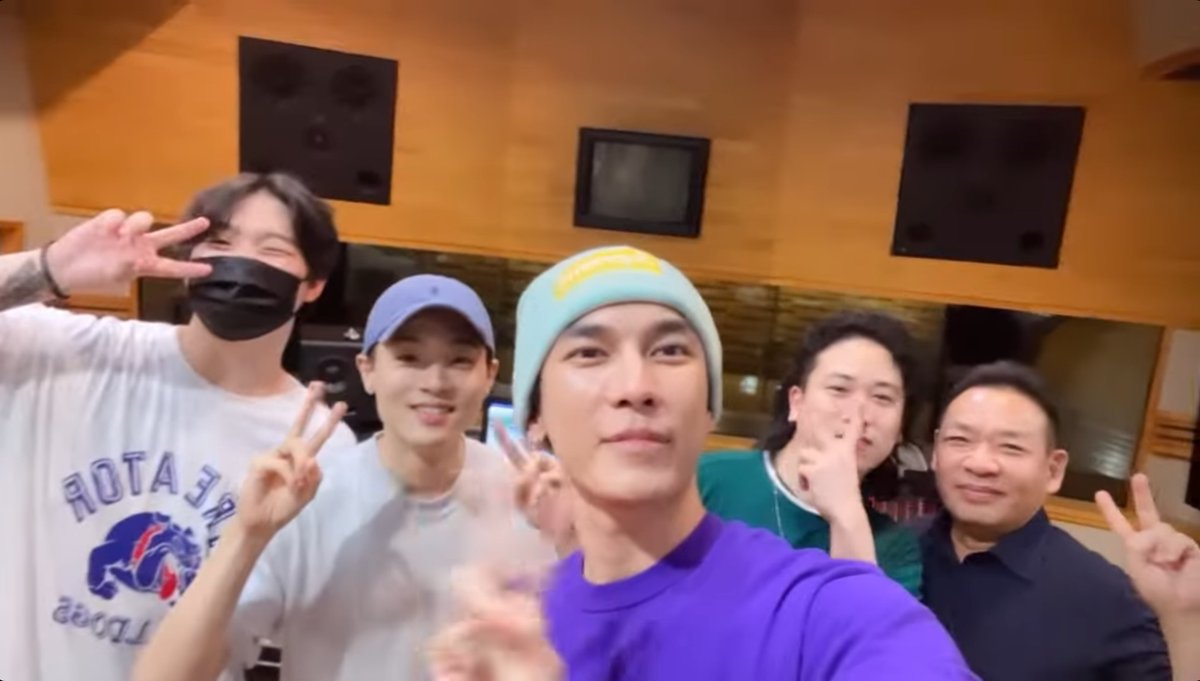 artictube2's tweet photo. Looking forward to your new song baby 🤩🤩🤩

Love #ForeverLove song by #MewSuppasit 
#ForeverLove_MewSuppasit 
@MSuppasit #มิวศุภศิษฏ์ https://t.co/ABtByY2WZ0