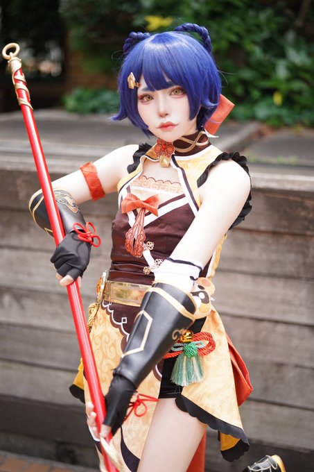 Twitterのコスプレ画像15