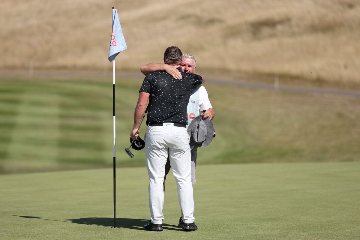 Behind every winner is a great caddie 🤝

Enjoying the moment together 👏

#CazooOpen🏴󠁧󠁢󠁷󠁬󠁳󠁿