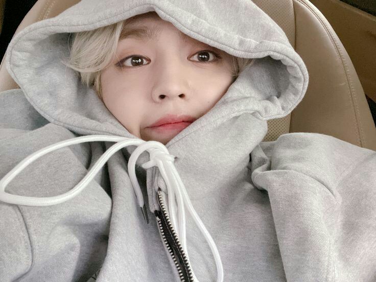 strawberryhosh's tweet photo. happy leader cheol day! 🍒🐰
♡ mini ga/ giveaway [ PH only ] 
ㅡ smol care package (3 winners) 
▪︎  like &amp; rt
▪︎ following is optional
ㅡ meetup ONLY at BeTS in mnl day 2 to claim
ㅡ see pics for more details ♡
ㅡ ends tom (8:08 pm) 
#Happy_SCOUPS_Day https://t.co/NgFirjZl57