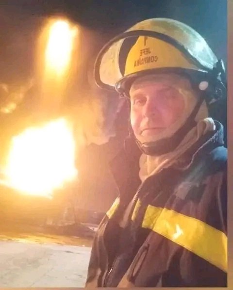 Su ejemplo y valentía a toda prueba lo ubican otra vez allí donde se decide y demuestra el acero con que están forjados muchos hombres.
Juan Carlos López González, pronta recuperación campeón y feliz cumpleaños 🎂!!!

#FuerzaMatanzas 🇨🇺 #FuerzaCuba
<a href="/DeZurdaTeam_/">DeZurdaTeam 📳</a>  <a href="/aylinalvarezG/">Aylín Alvarez García</a>