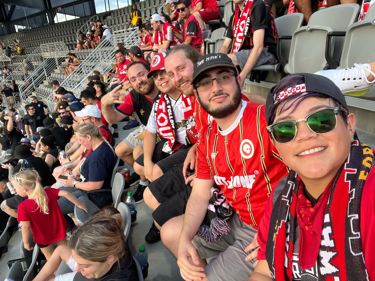 Xenvest's tweet photo. First away day to DC: ✅

#RBNY #ESConTour https://t.co/UeGqVUCiVX