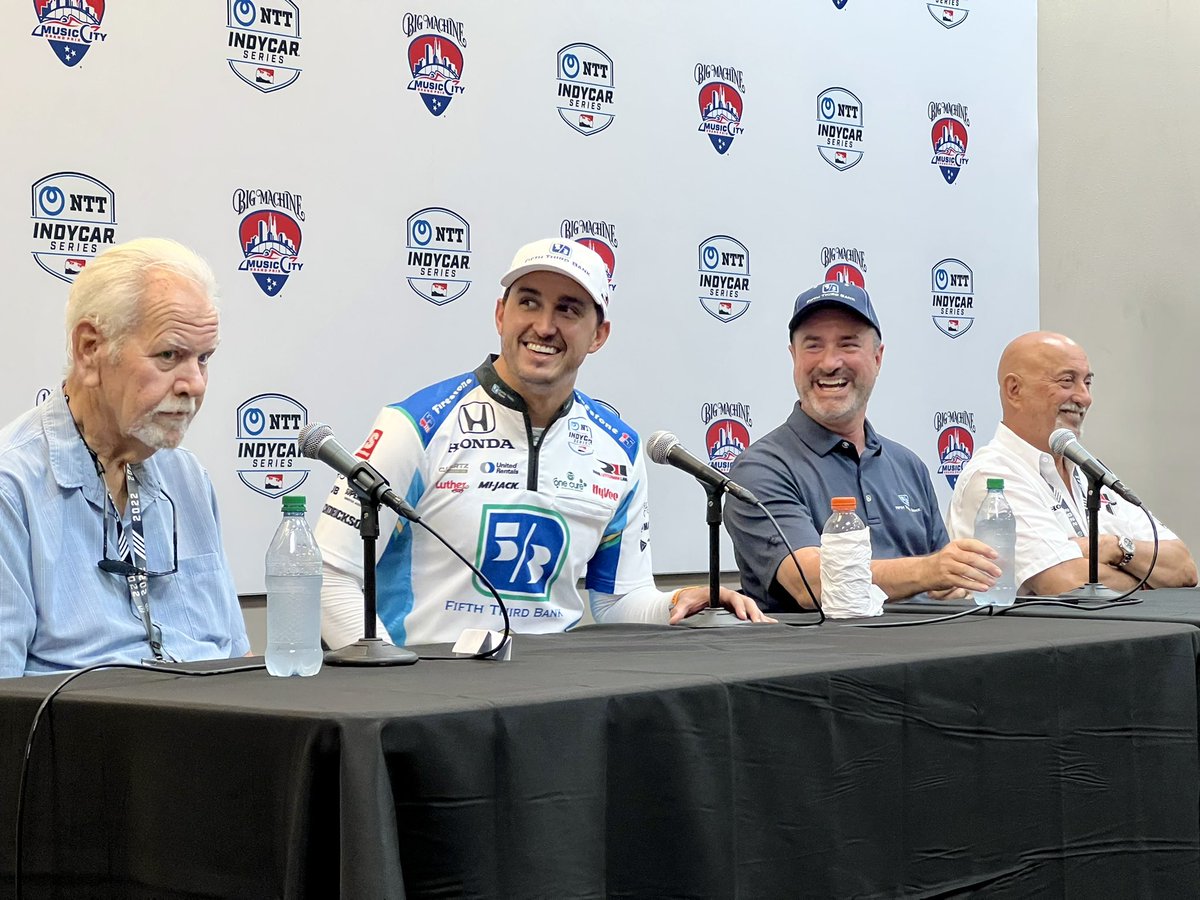 RLLracing's tweet photo. We are proud to announce an extension in our partnership with @FifthThird through 2025 @IndyCar series!

🔗 to press release: https://t.co/1CKGgOIKZc

#FifthThirdBetter https://t.co/DYEAtK3I5R