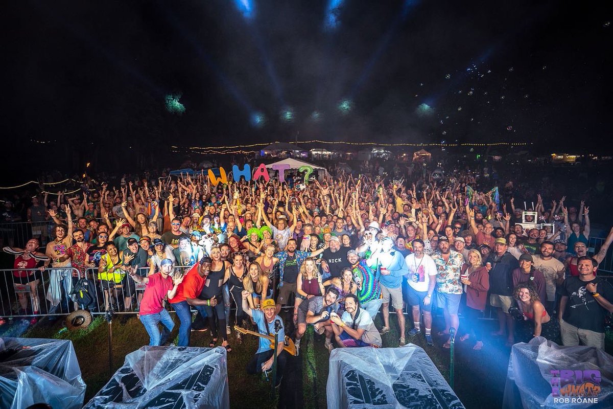 thebigwhatfest's tweet photo. Our hearts are full ❤️ Thank you for your never ending support WhatFam 🙌👽 https://t.co/fZoMpV5OF3