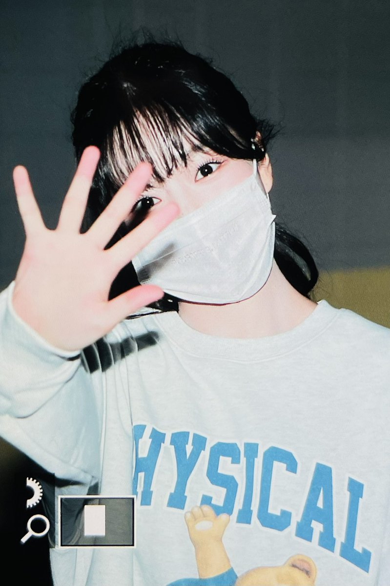 220808 

#조유리 #チョユリ #JOYURI