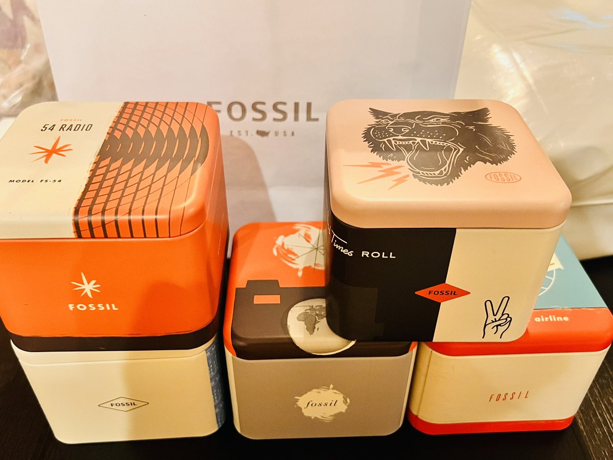 _simplifiedux's tweet image. #SimplifiedUX influencers get their names engraved as appreciation. Are y’all ready??