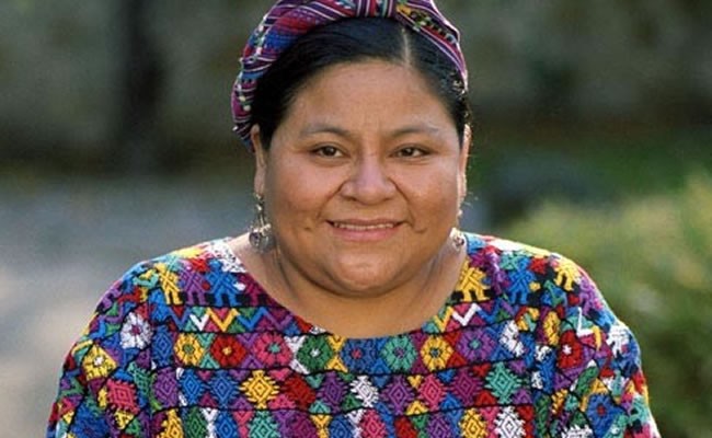 fuedicho's tweet photo. “Una mujer con imaginación es una mujer que no solo sabe proyectar la vida de una familia y la de una sociedad, sino también el futuro de un milenio”.
Rigoberta Menchú
#Fuedicho https://t.co/xrMb9iQBBB