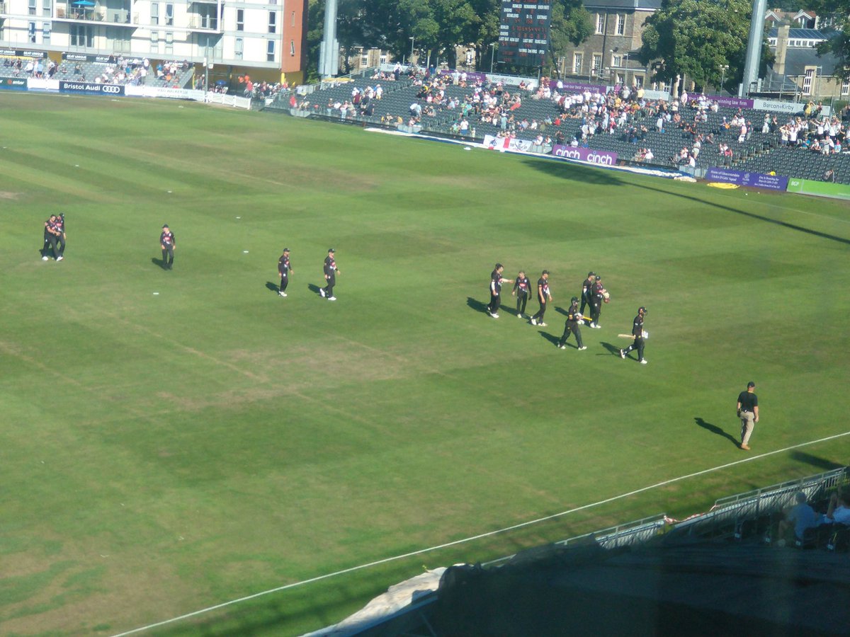 A win!!! And some captain's performance from @jacktaylor141! #bbccricket