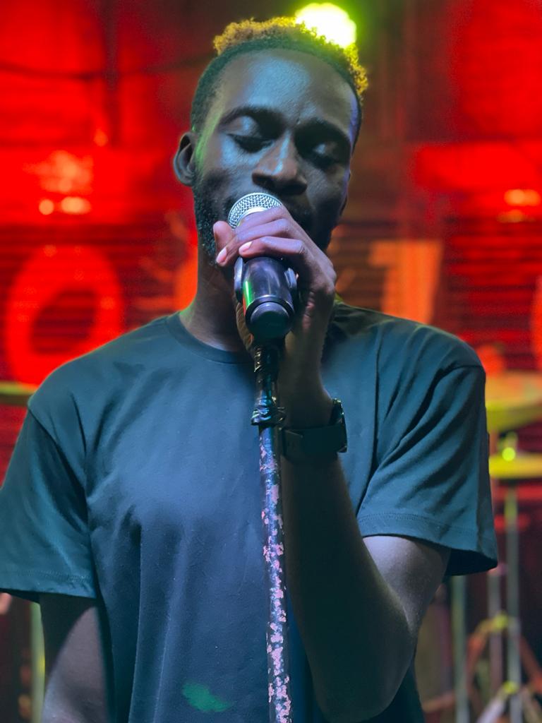 fizzlegm's tweet photo. We Got something really exciting coming your way from the VocalBoss @jalimadimusic
Are you ready ? ๐ฅโค
#jalimadi #livemusic #fizzleent https://t.co/DIu2tyvCYx