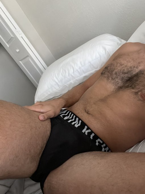 Lazy Sunday https://t.co/5tbXb1xsmJ