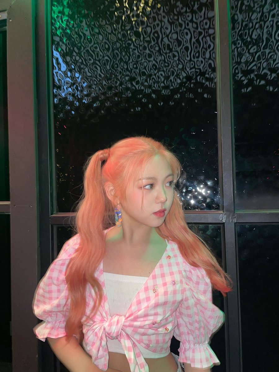 [📽️] 07.08.22 — Atualização da #KIMRIWON no twitter e instagram (<a href="/M25_CLASSy/">Awkwafina Shady Facts</a>)

"Pink Hair Riwon ,,💓"

#김리원 #RIWON #클라씨 #CLASSy <a href="/M25_CLASSy/">Awkwafina Shady Facts</a>