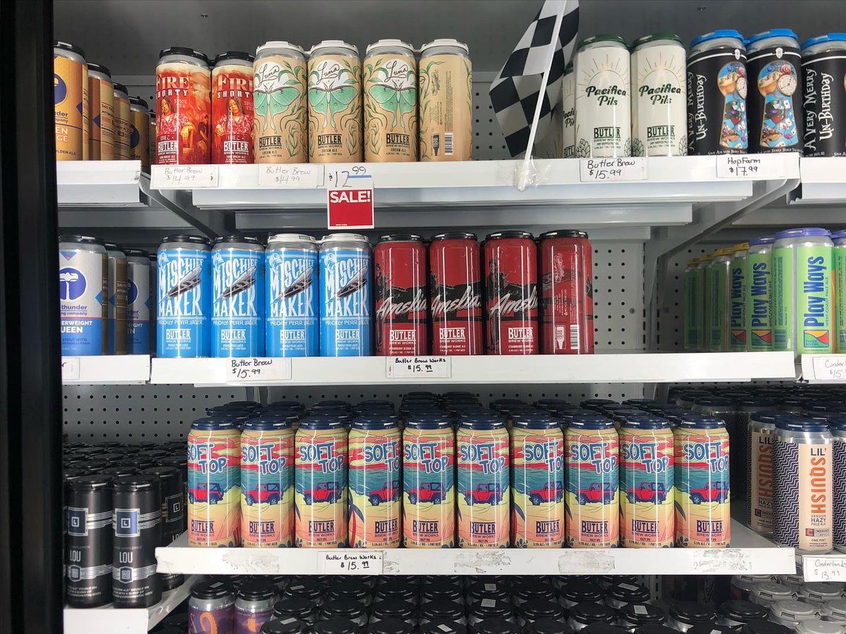 HamptonBeerPGH's tweet photo. There is SO MUCH going on today!!! 

Samples! Sales! Food! Cars! Cornhole! Music! 😍🔥

Stop in and join the fun. 🎉🍻 https://t.co/nbx8I67MVc