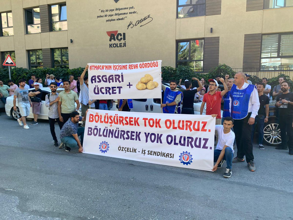 KaanMusacrk65's tweet photo. #dmladogan Samsung adına üretim yaptığımız atmaca bilgisayar firması tarafından sendikaya üye olduğumuz için sendikal çoğunluğu bakanlık onayı ile sağlamamıza rağmen işten çıkartıldık.Haksız yere işten atılan ve baskı kurulan arkadaşlarımızın sesini duymanızı bekliyoruz https://t.co/f47kophkEz