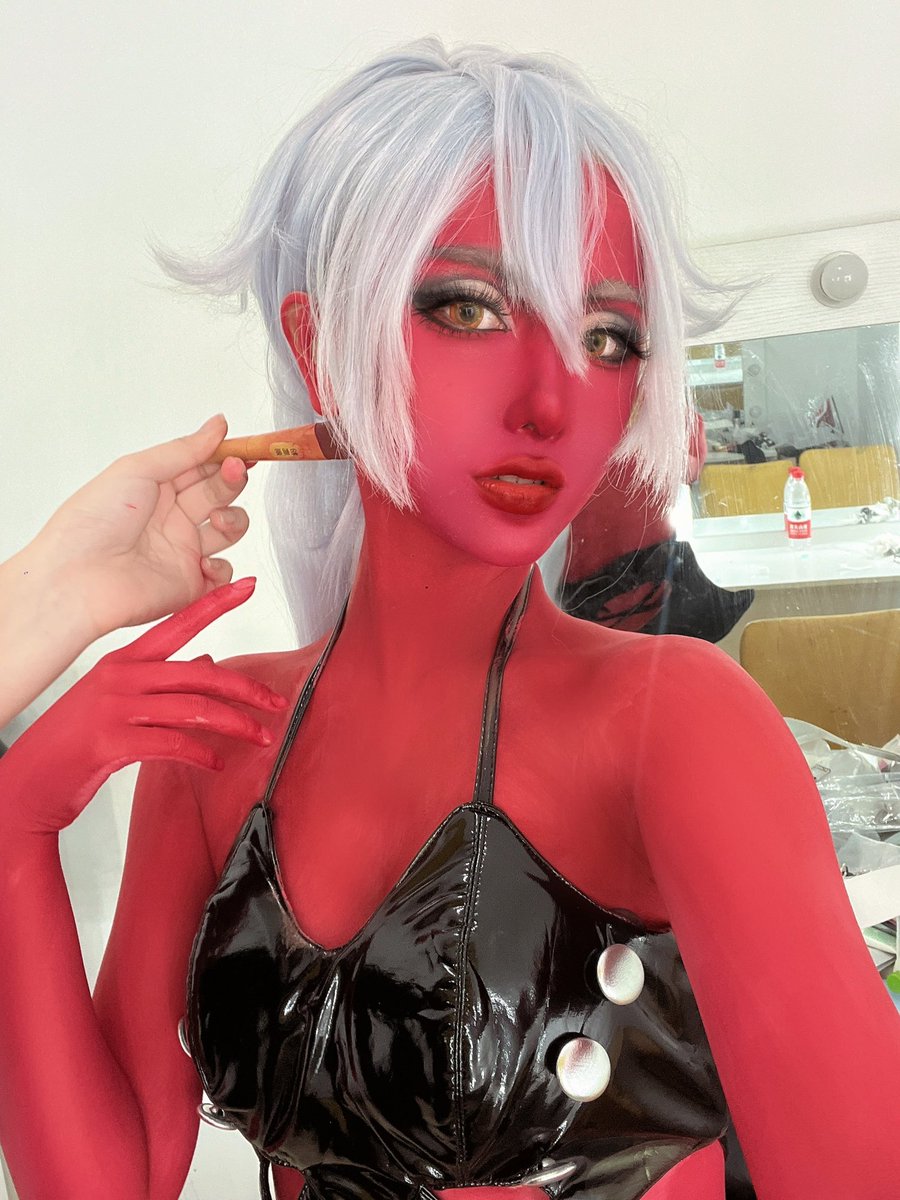 #cosplay #吊带袜天使 
恶魔妹妹 https://t.co/Wsty7WoYYt