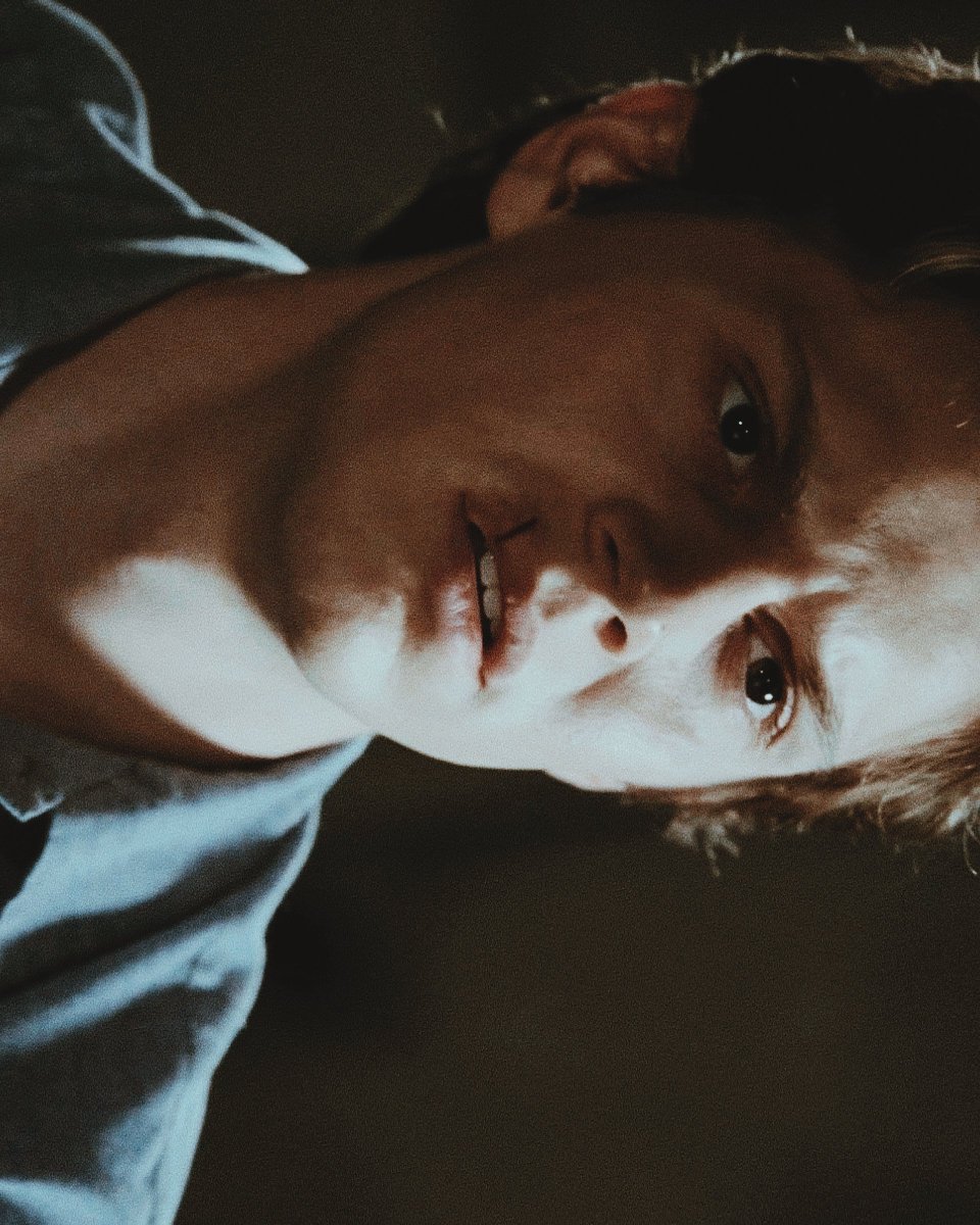 _AdamStanheight's tweet image. The most handsome man I have ever seen. #KitWalker