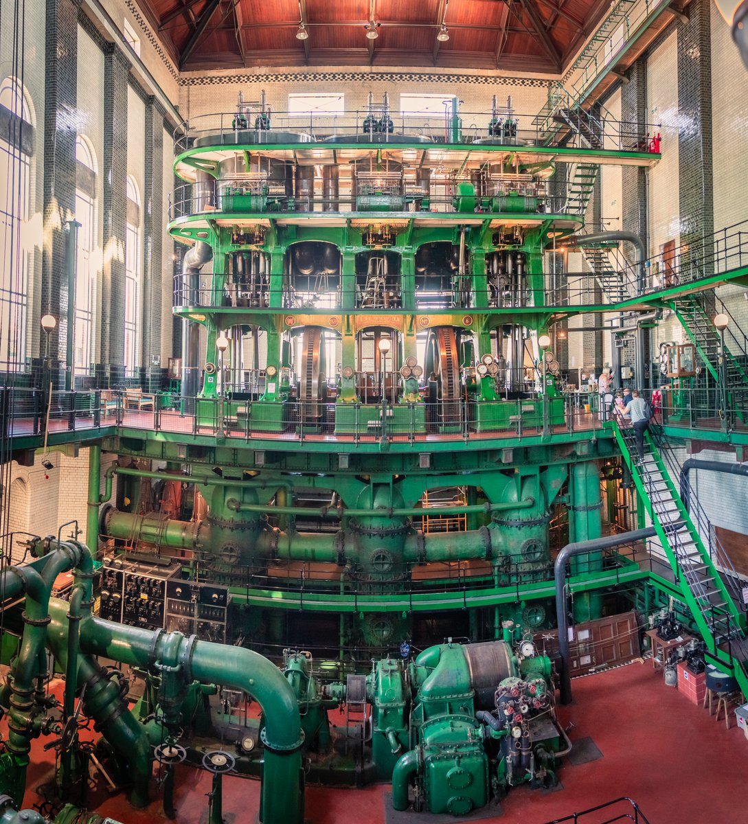 Had a look at a big pump this morning. Because that's what Sundays are for. <a href="/kempton_steam/">Kempton Steam Museum</a>