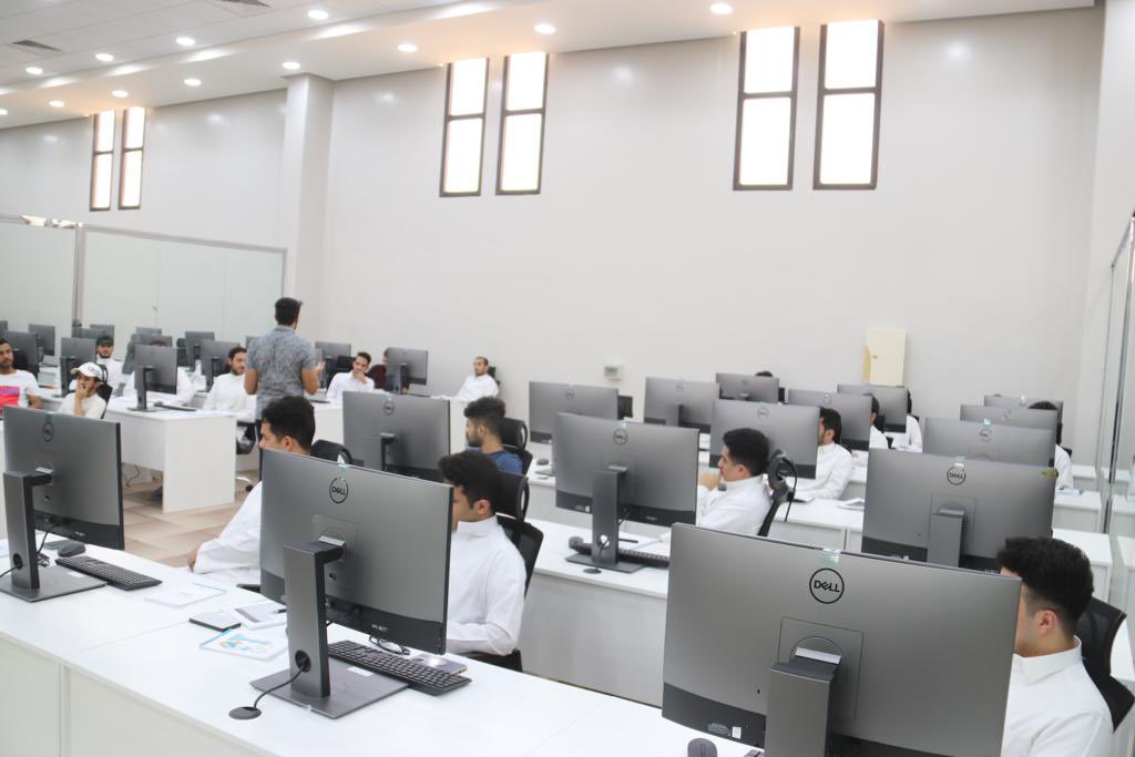 MindSportsa's tweet photo. بدء البرنامج التدريبي في مقر #مبادرة_الرياضة_الذهنية في جامعة الملك سعود بالرياض بحضور مميز من طلاب الجامعات بقيادة المدرب محمد النملة في لعبة #الشطرنج https://t.co/JGzaHfZ122