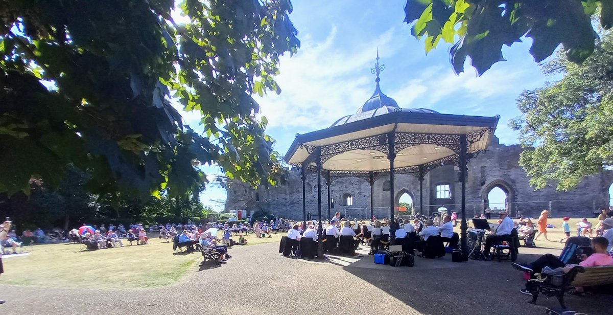 <a href="/Shirebrookband1/">Shirebrook Miners Welfare Band</a> 
Thankyou for the concert at Newark Castle this afternoon
You have some excellent players and the whole event was a delight