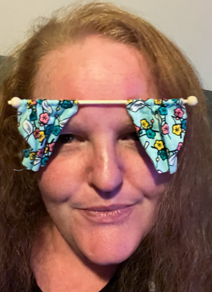 ezzarocks's tweet photo. Eye Curtains #item90 #GISH https://t.co/2t4O3P9ogN