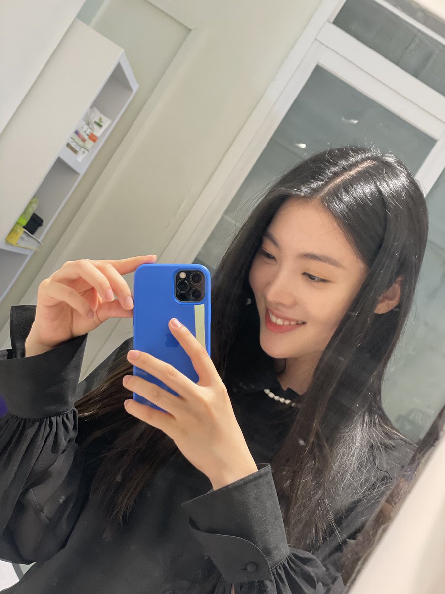 우리 5주년 함께 축하해줘서 고마워요♡
키링💕 내일 하루도 파이팅!
#위키미키 #5주년 #🌙 #루시🌙