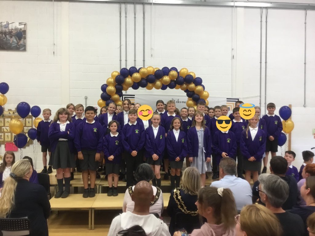 Year 5 had their Year 5 Graduation, and it was excellent! A big thank you to all that came, and it was lovely to see Parents/Carers and pupils so proud and excited for year 6! <a href="/hartsholmeacad/">Hartsholme Academy</a> @Harts_5C <a href="/HarbourLearning/">Harbour Learning Trust</a> #graduation #purplejumpers #Year6