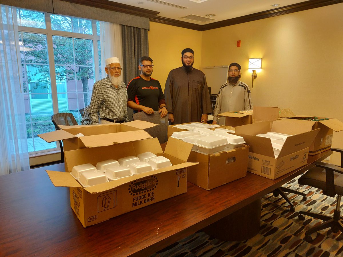 Reception_House's tweet photo. Did you hear?
Thank you to @omacambridge  for your generosity in providing families staying in temporary accommodations with a catered meal on July 27th. Here are a few photos!

#Thankyou #ThankyouThursday #Muslimswelcome #Refugeeswelcome #bettertogether #Refugeesupport https://t.co/r5zClZ6fte