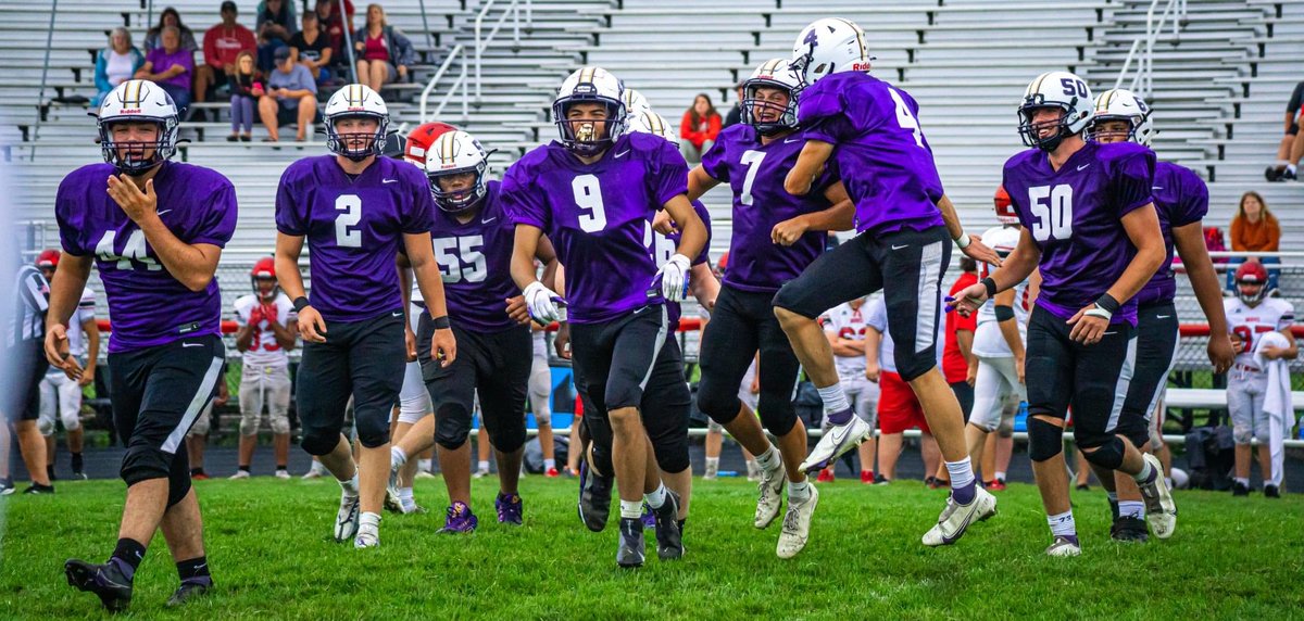 UniotoFootball's tweet photo. Good first scrimmage yesterday @ Logan Elm. Back to work tomorrow… https://t.co/R8ce6Um3cs