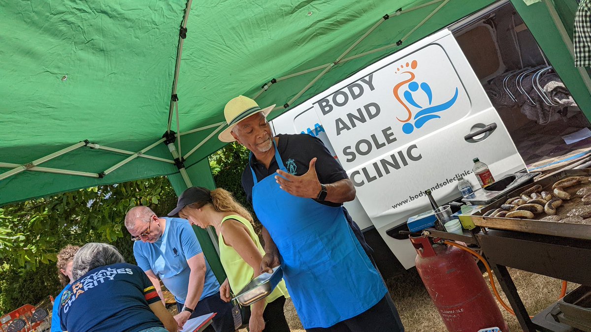 Idsall_Lodge's tweet photo. Great day at our summer BBQ over a grand raised for our charities we support and handed 2 cheques out for £500 @dean1664 https://t.co/wbAGIDH5jz