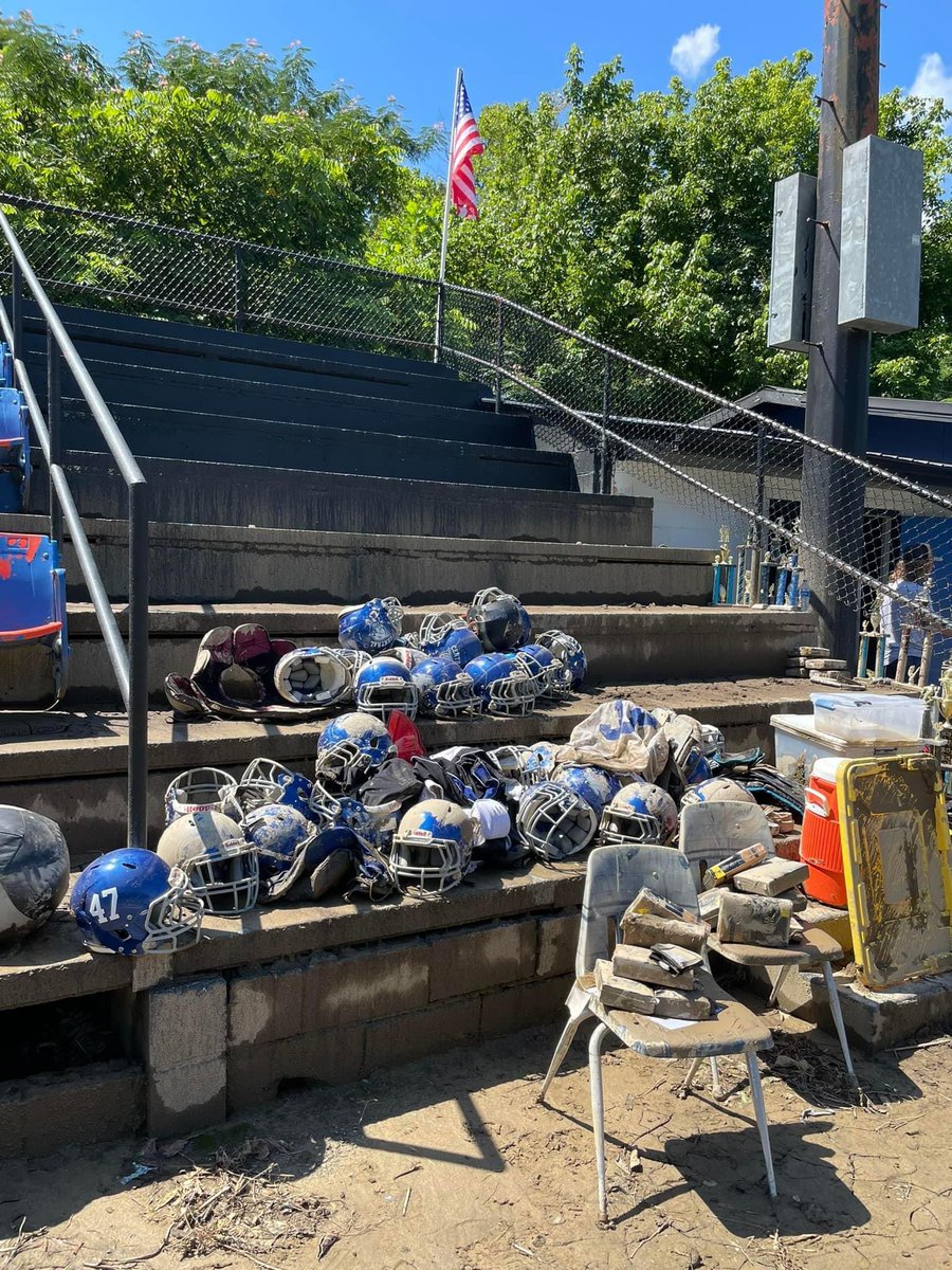 Bonnie Hacker tweet media