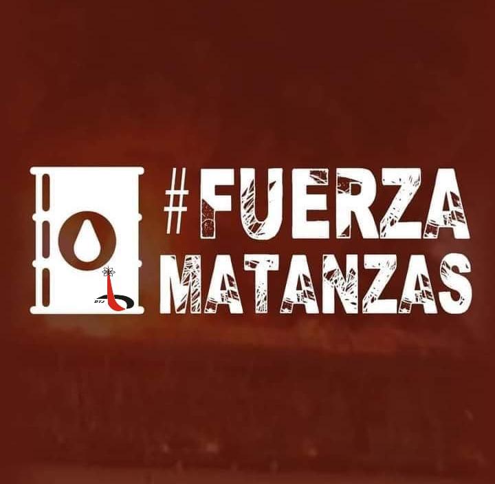 ChapleImbert's tweet photo. "El Bolazo", iniciativa gastronómica en #Matanzas del sector no estatal, se sumó y contribuyó a la alegría de los más chicos en el Centro de Evacuación  @universidad_um #GraciasMatanceros #CubaNoEstaSola @DiazCanelB @SuselyMorfaG @DrRobertoMOjeda @JLBrocheLorenzo  @leyda_finale https://t.co/jOrjipfr67