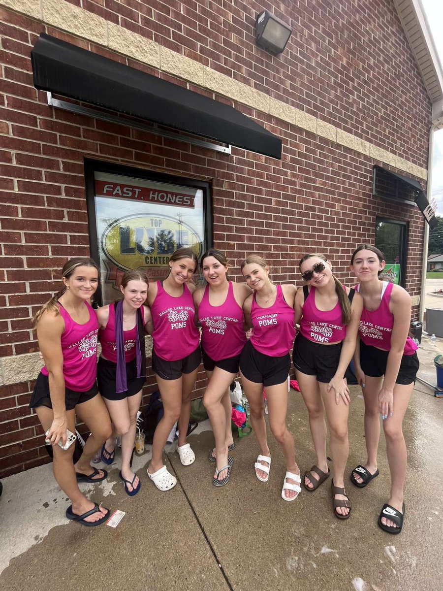 wlcpoms's tweet photo. Thanks to everyone who supported us at our car wash today!! https://t.co/Qkv80SjuHZ