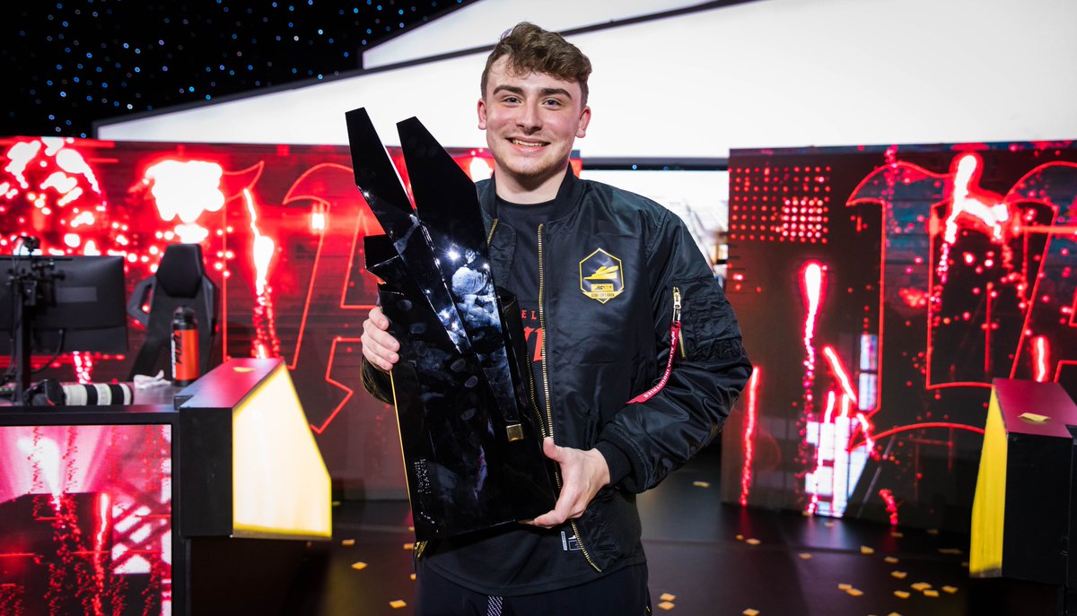 LAThieves's tweet photo. There's no better feeling. 🏆 https://t.co/NKuHZFeUnq