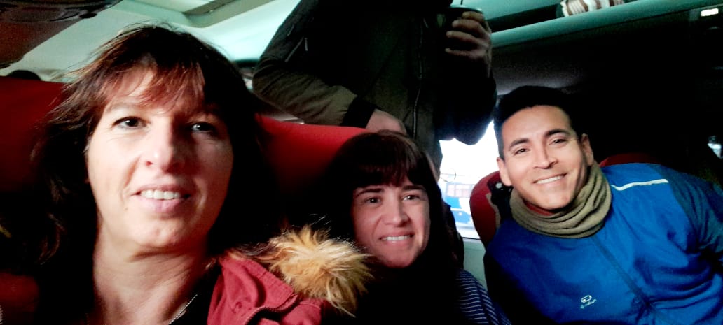 Ya en viaje a Montevideo un grupo de comunicadores cordobeses que visitarán nuestra capital.

Equipo feliz de recibirlos y compartír en dos maratónicos días los distintos atractivos turísticos de <a href="/DescubriMvd/">Descubrí Montevideo</a> 

#MontevideoMásVerde
#ComunicaciónDeDestinos