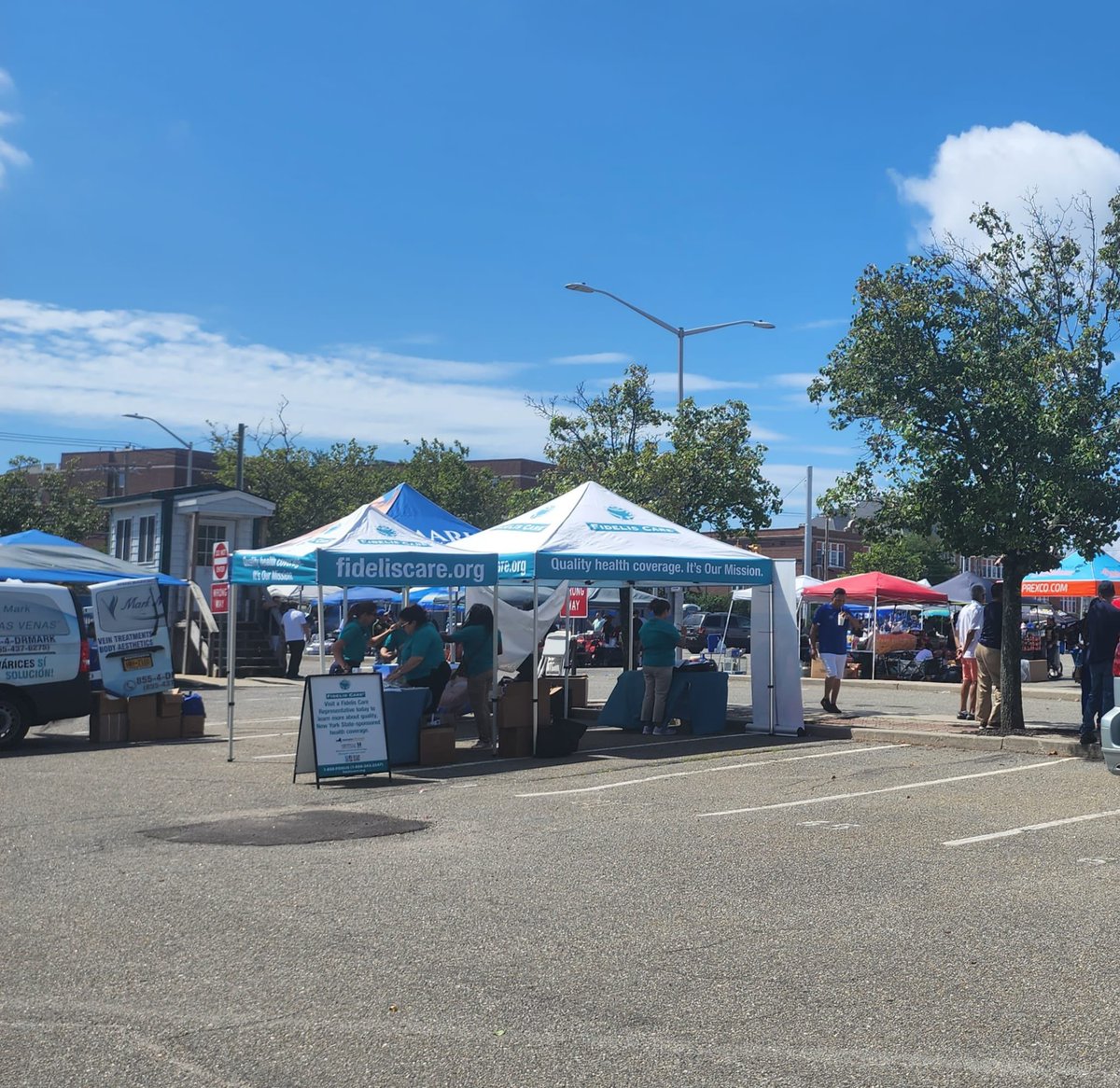 Salvadorian Festival! What a successful event, full of lots of energy! Viva Los Latinos !!! #Girlspower #Shirleystrong 💪🏼 <a href="/judy_cavalieri/">Judy Cavalieri</a> <a href="/TrishaTCostanza/">Trisha Torres Costanza</a> @Ale_ValdezNYNJ <a href="/celenny_l/">Celenny Lantigua</a> <a href="/KirkBailey17/">Kirk Bailey</a> <a href="/Adam_Soltan12/">Adam Soltan</a>