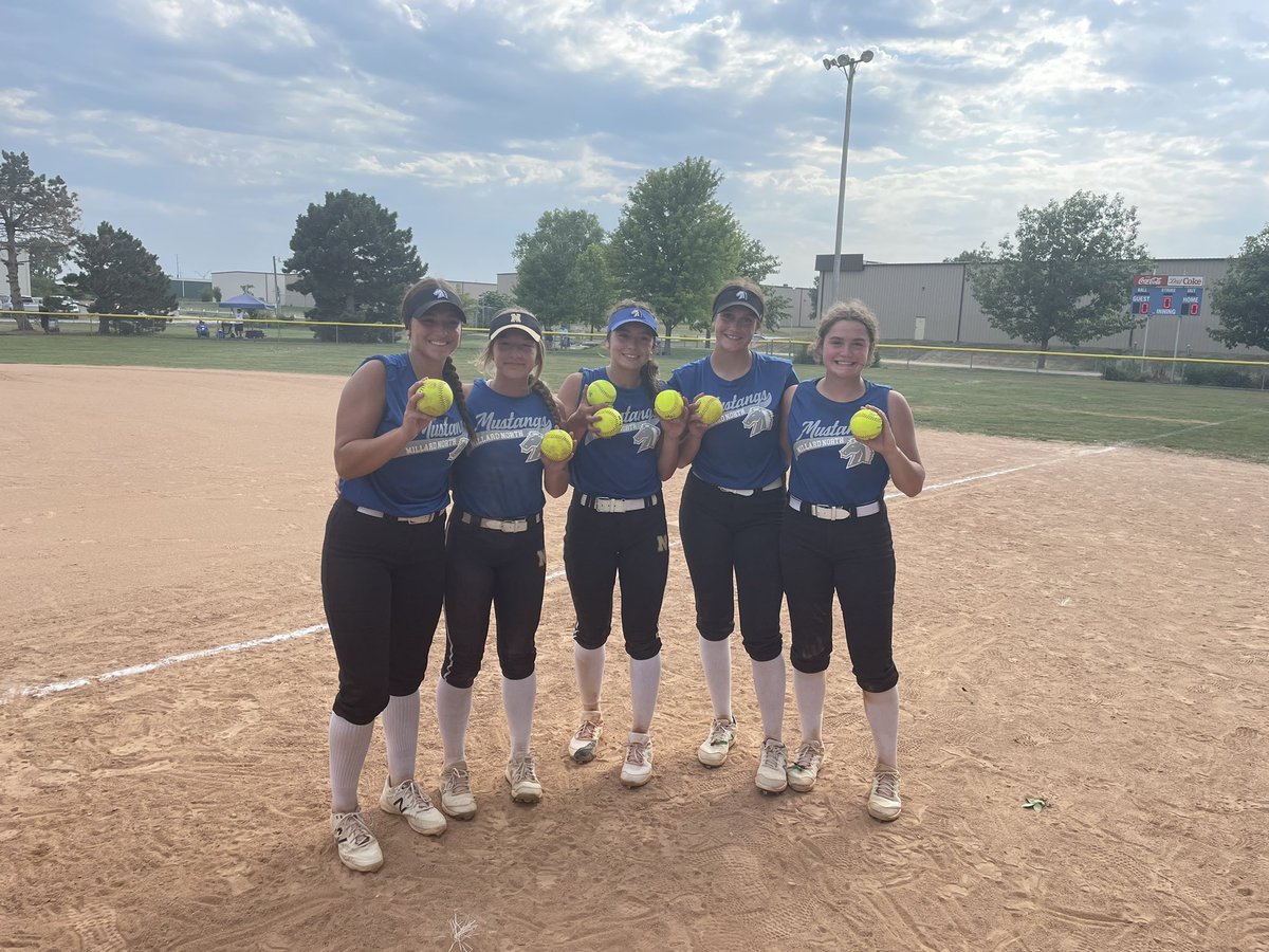 Millard North SB tweet media