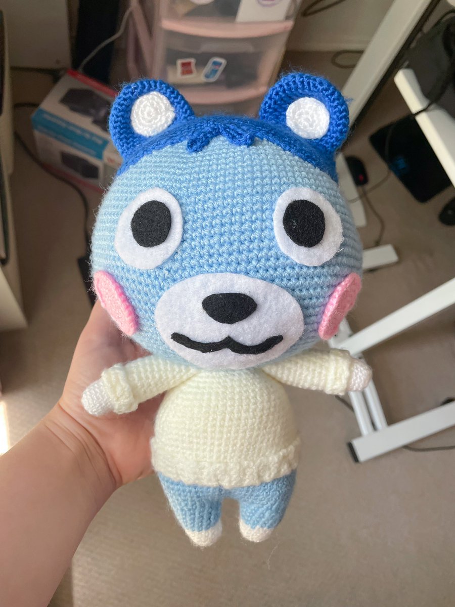 heartboppers_'s tweet photo. finally!!! i finished making a crochet bluebear amigurumi of my own!! she’s a little wonky but she’s full of love 🥲🥰💙💙💙 https://t.co/fCcCBBk25k