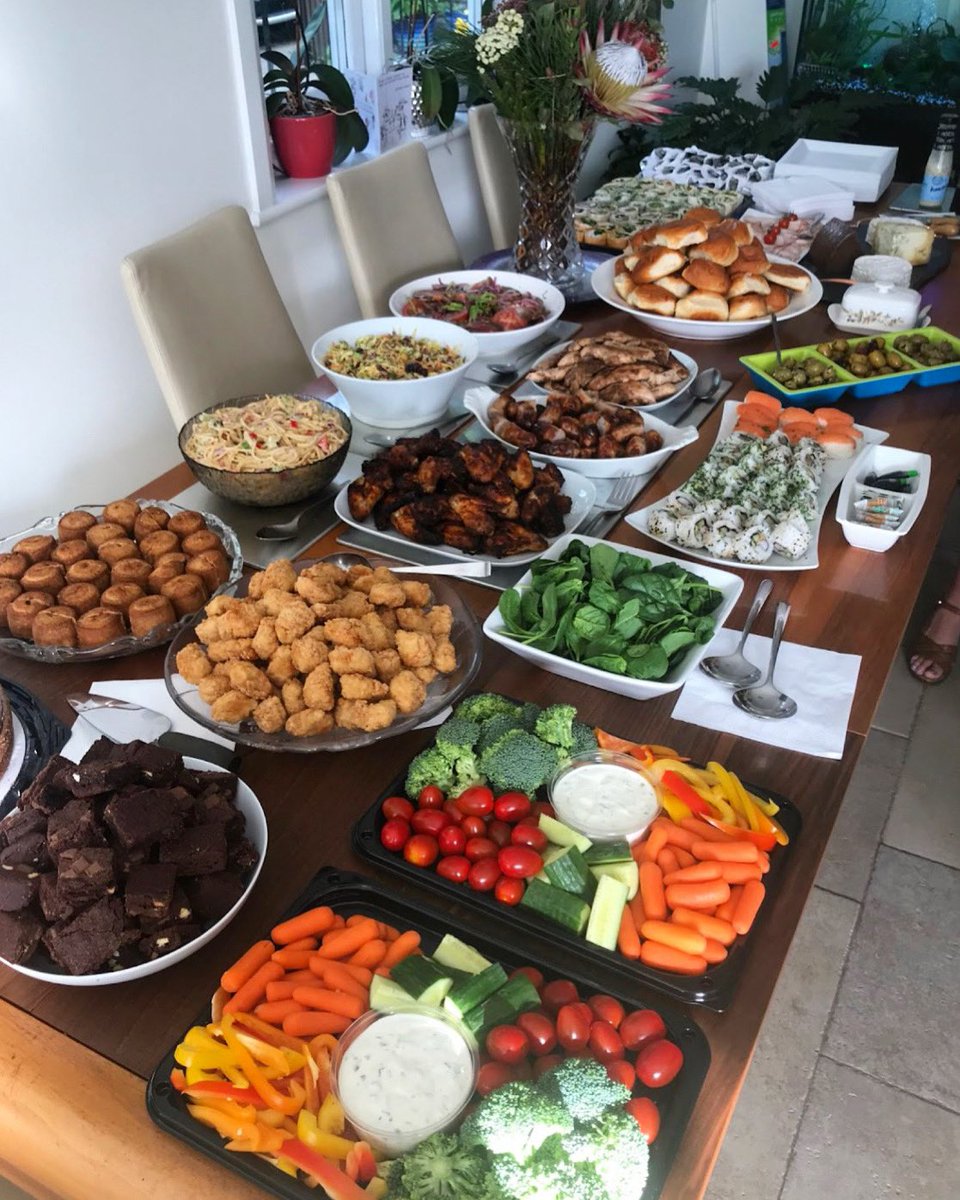 Now that’s what we call a spread…😍

With options for all of your guests, from our Simply Chicken to our Simply Fish range, Crown Foods have got your back with incredible value for money. 

Get in touch:

claire@crownfoods.co.uk

shop.crownfoods.co.uk