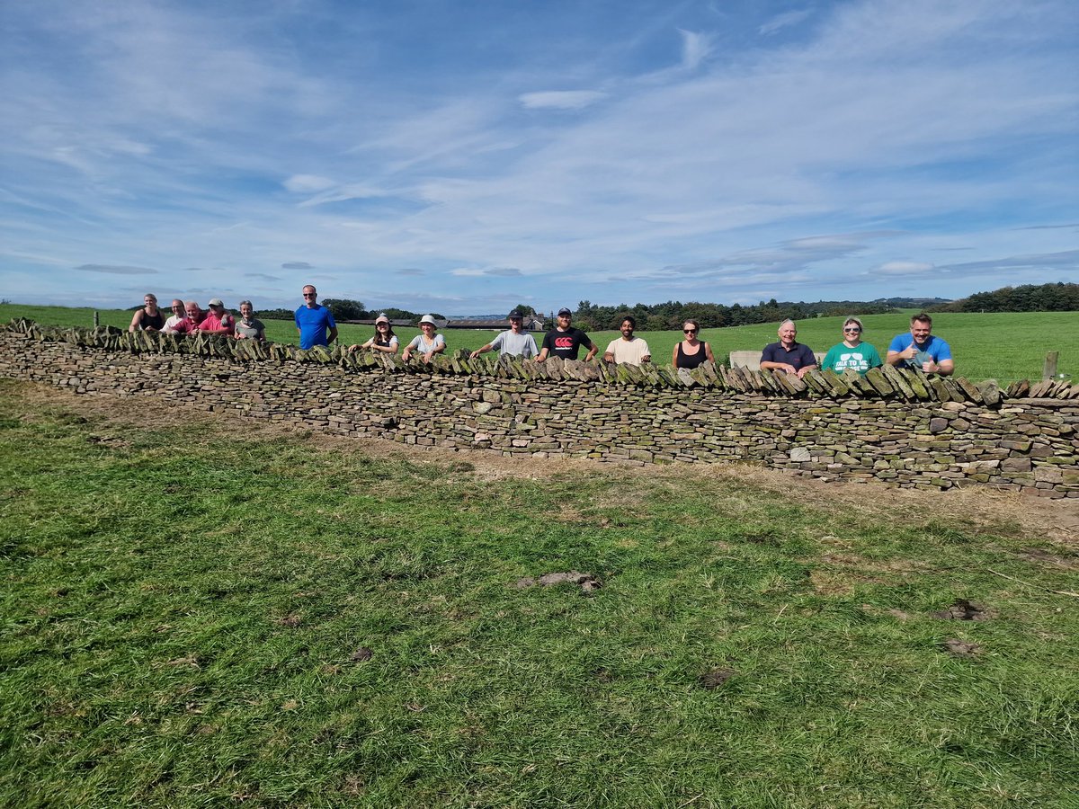 oxstonecraft's tweet photo. Instructing at the DSWA Cheshire Branch - Beginners Weekend at Plattwood Farm. Brilliant group! Fantastic weather! https://t.co/zKY6Q1aM6r