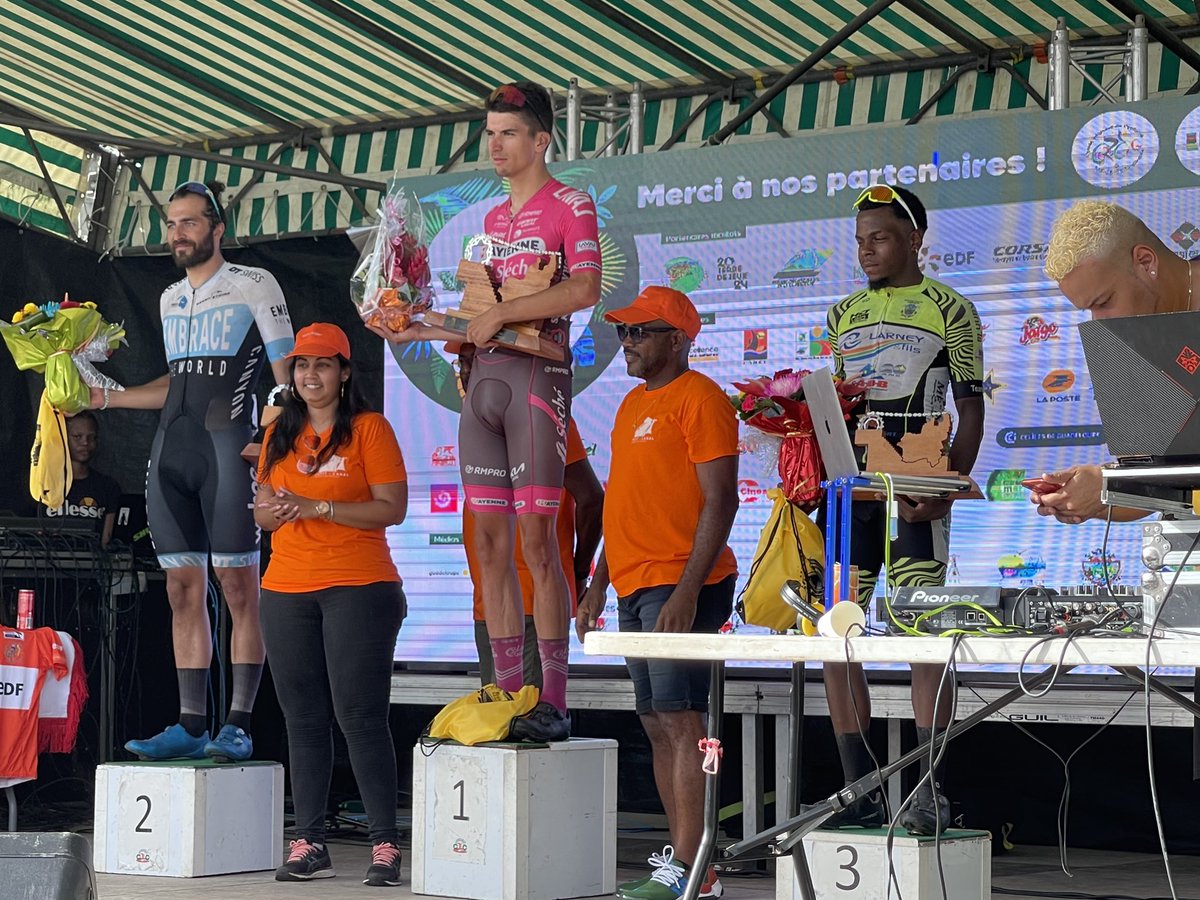 vsaulnier53200's tweet photo. @lamayenne incroyable terre de cyclisme et de champions Bravo à Célestin Guillon pour sa victoire sur le Tour de la Guadeloupe de Classe2 #UCI et la prise du maillot jaune Fort du succès de son partenaire Florian Rapiteau hier Plus que jamais @LavalCyclisme53 fait notre fierté https://t.co/sOcRMUM71D