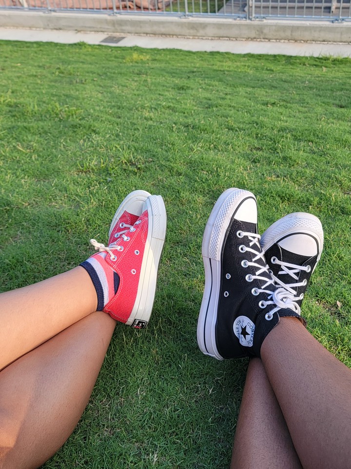 ShannaJanel1's tweet image. Oh, how I will miss those summer nights sitting watching baseball. Carefree nights. I will save them in my mind &amp;amp; be thankful we had that time together as a family. #baseballgames #momlife #familyfun #motherhood #teenlife #momblogger #thankful #parenthood #findyourflourish