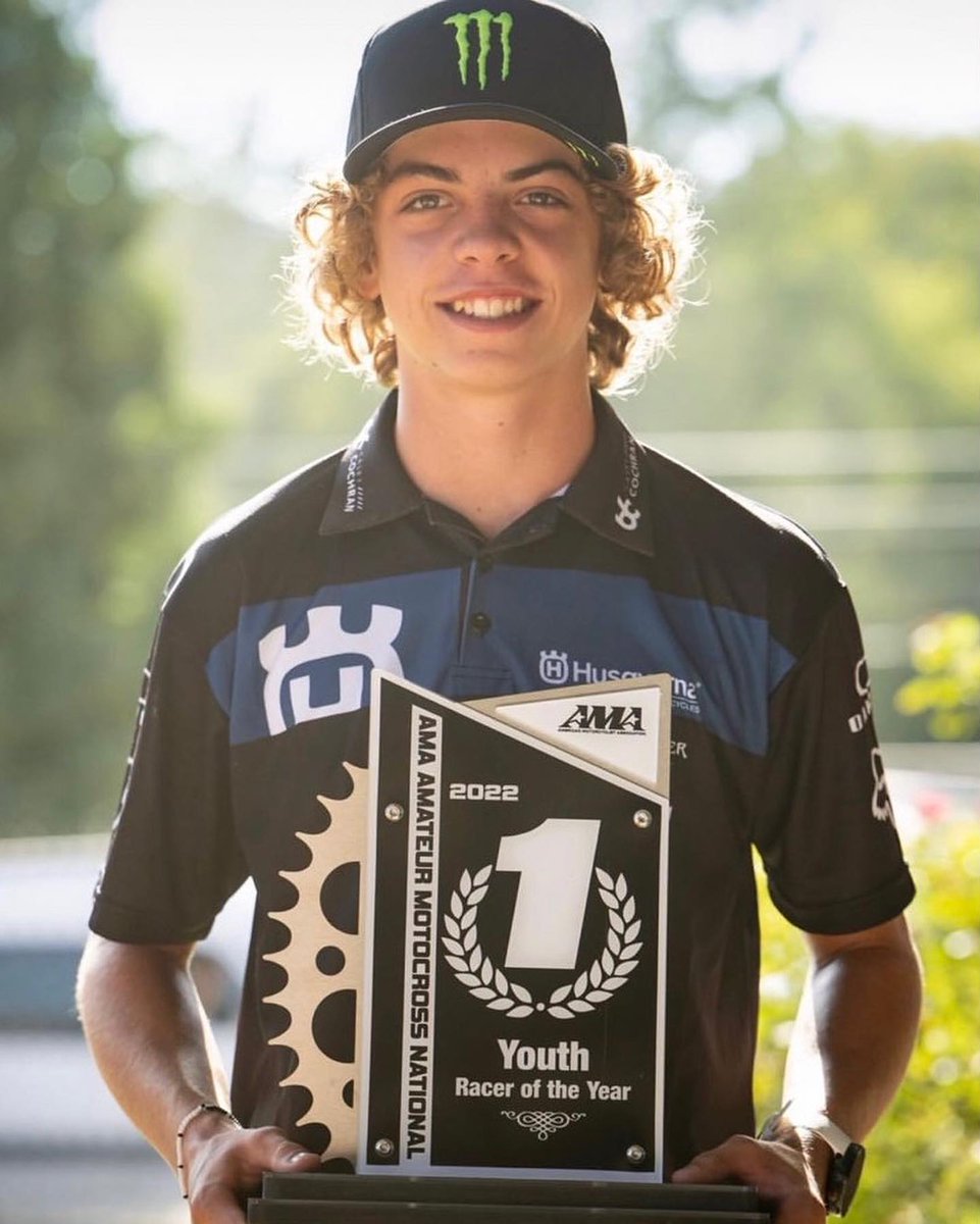 VisionWheelInc's tweet photo. Huge congrats are in order for @casey_mx66.
He's this year's Monster Energy AMA Amateur National Motocross Championship 125 Jr and Schoolboy 1 championship winner and their Youth Rider of the Year.
#CC66 #VisionWheel #WeAreVisionWheel #JoinTheVision https://t.co/nknMHhZALD