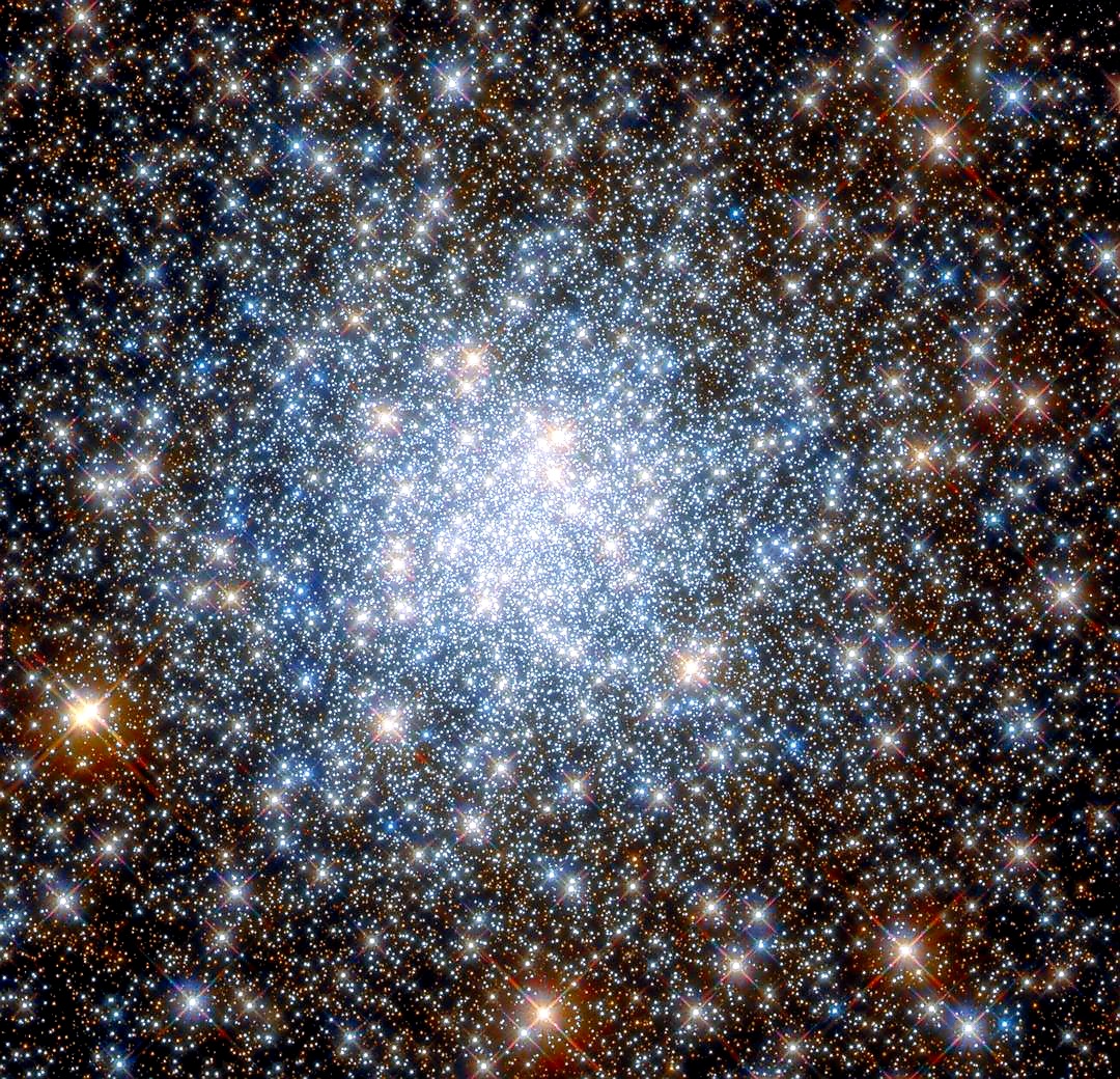a_bindoumi's tweet photo. L'univers ✨
Nous avons mille et une raisons d'adorer Dieu🙏🏽 https://t.co/z0zXQw3iUb